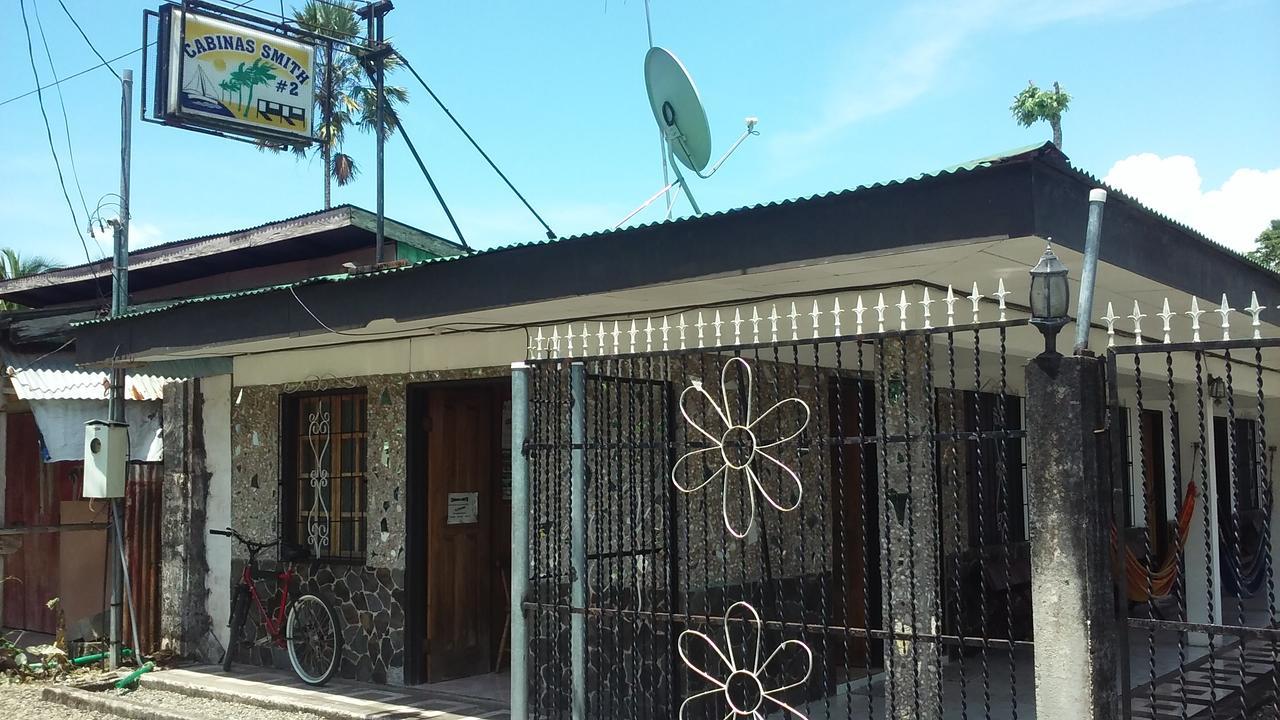 Hostel Cabinas Smith 2 *